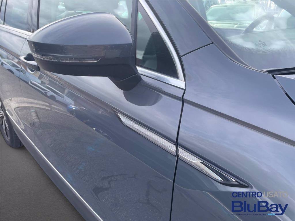VOLKSWAGEN Tiguan 2.0 TDI 150 CV SCR DSG Life