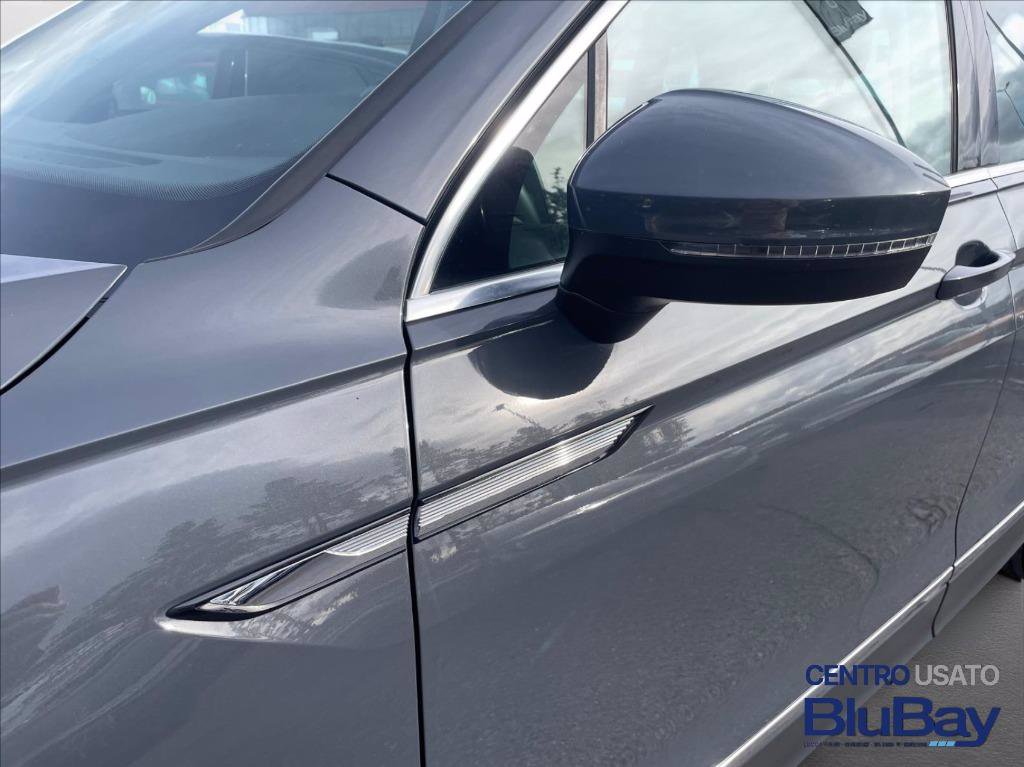 VOLKSWAGEN Tiguan 2.0 TDI 150 CV SCR DSG Life