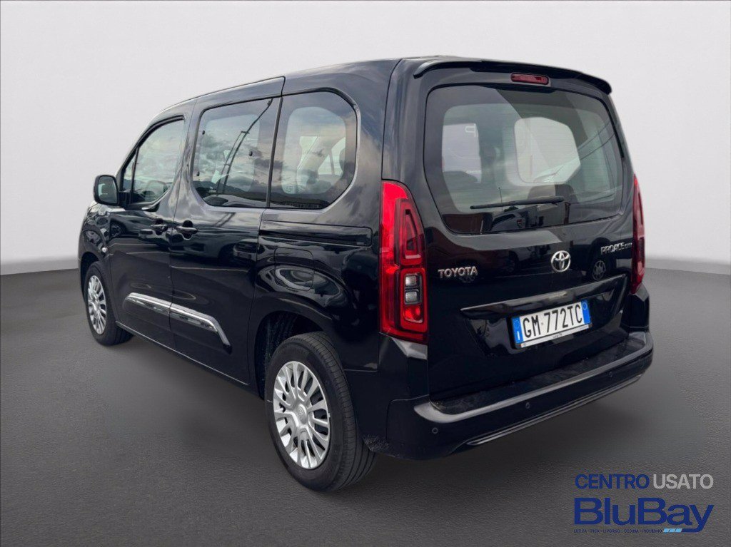 TOYOTA Proace city verso 1.2p 110cv s&s l1 d executive