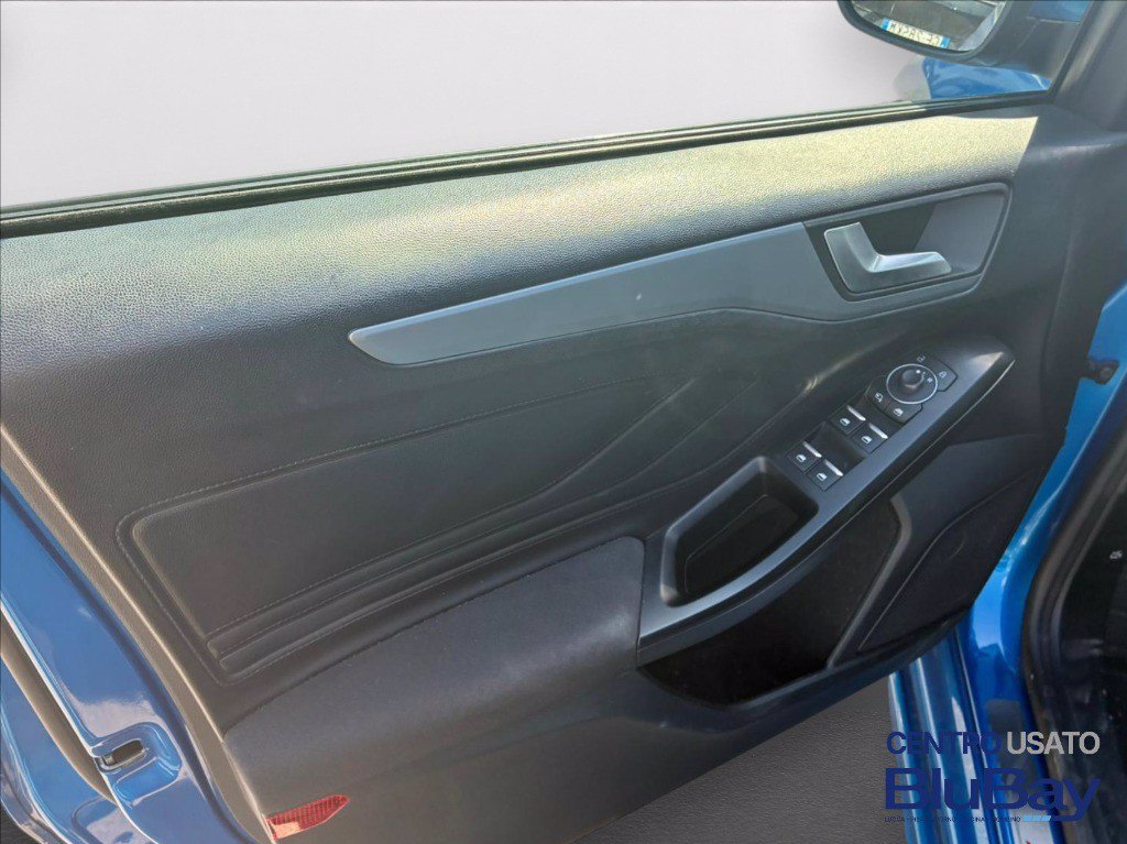 FORD Focus 1.0 ecoboost h st-line design 125cv powershift