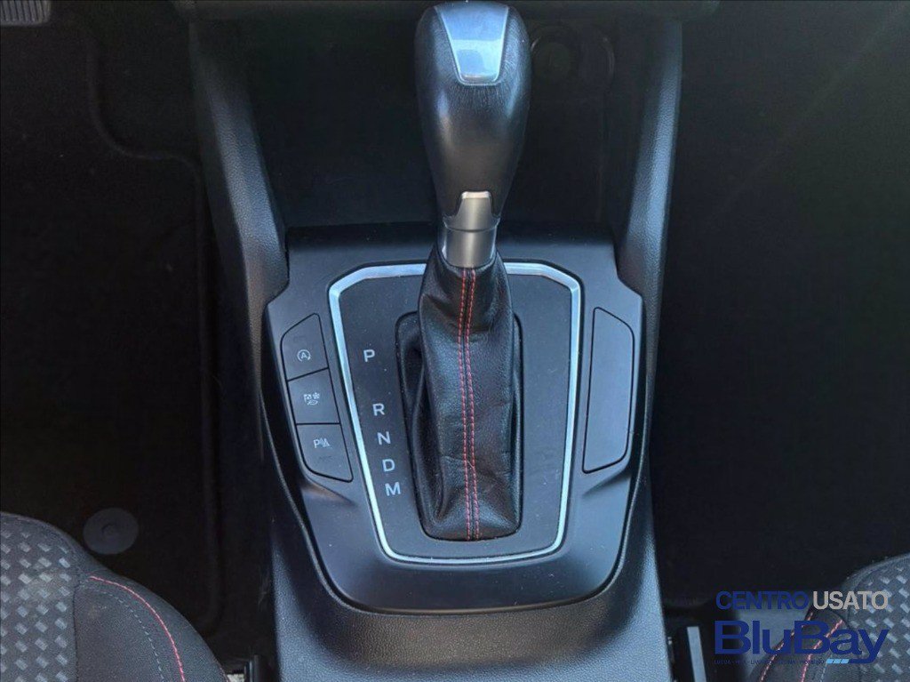 FORD Focus 1.0 ecoboost h st-line design 125cv powershift