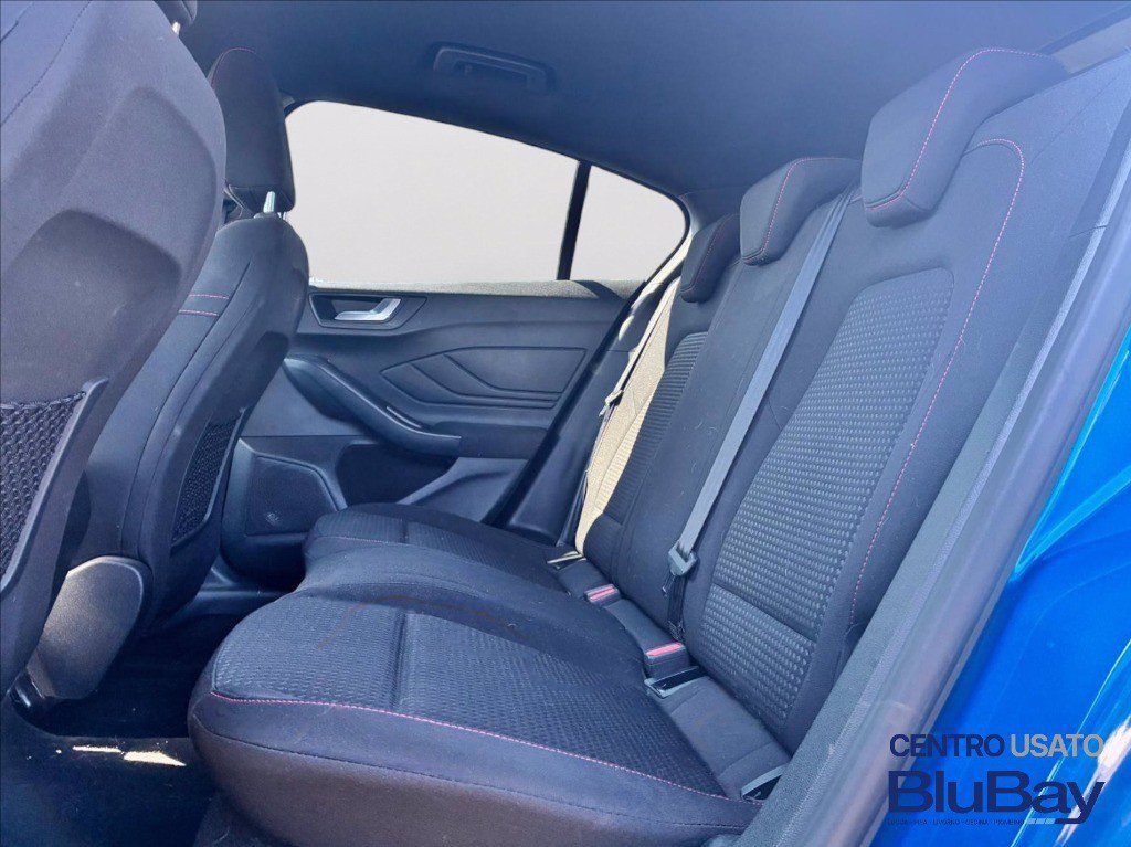 FORD Focus 1.0 ecoboost h st-line design 125cv powershift