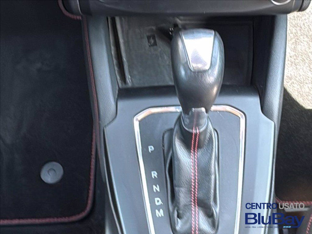 FORD Focus 1.0 ecoboost h st-line x 125cv powershift