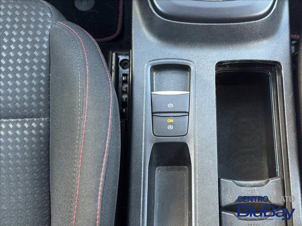 FORD Focus 1.0 ecoboost h st-line x 125cv powershift