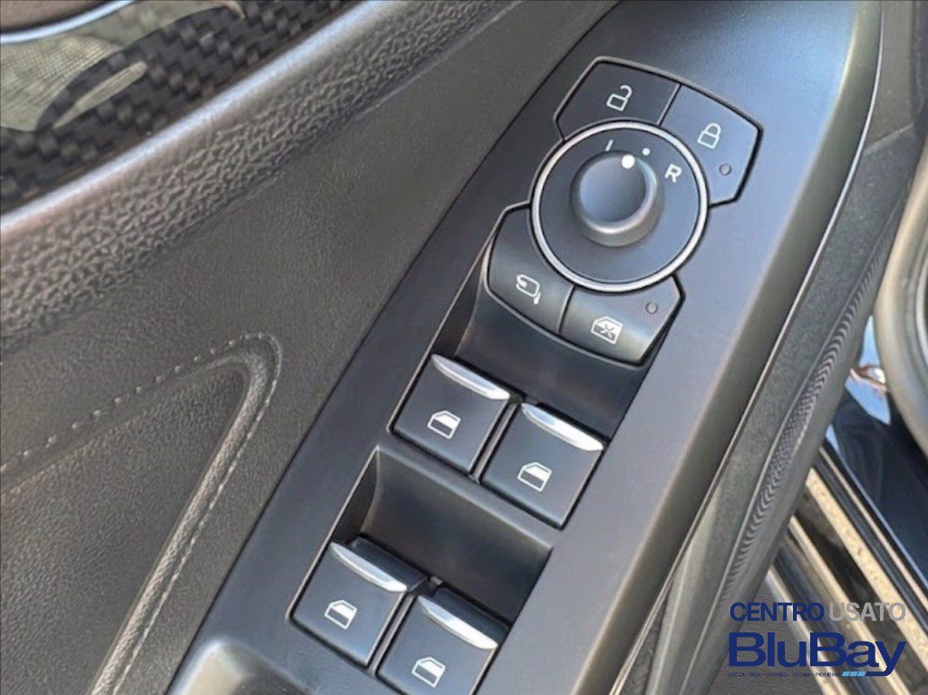 FORD Focus 1.0t ecoboost h st-line x 125cv