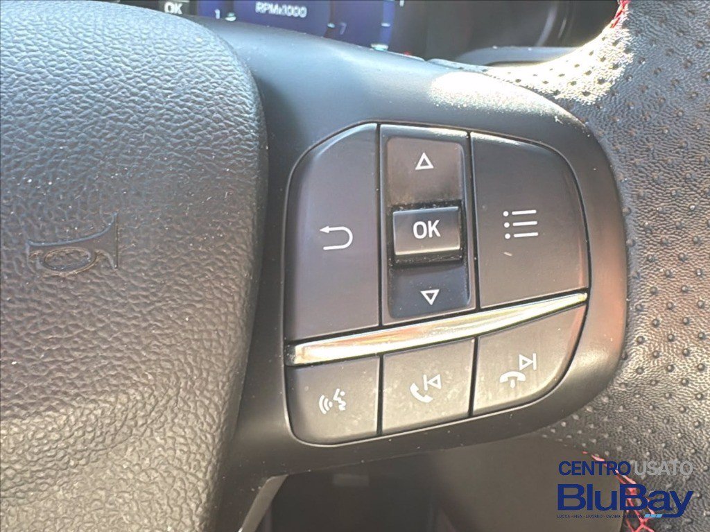 FORD Focus 1.0t ecoboost h st-line x 125cv