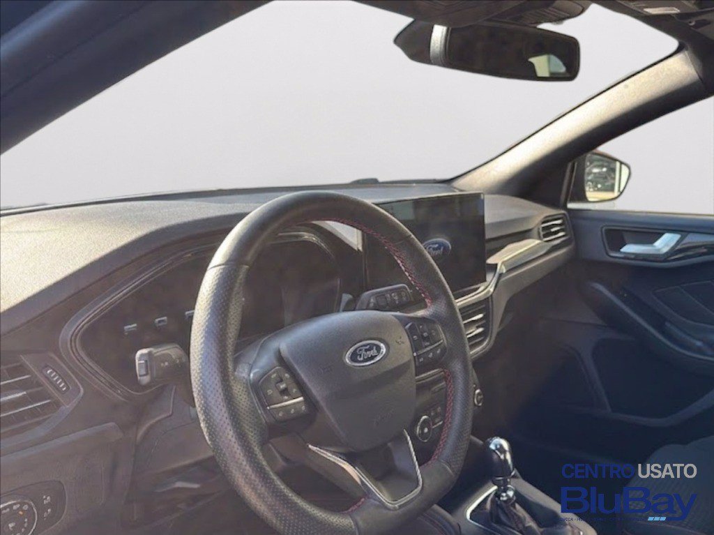 FORD Focus 1.0t ecoboost h st-line x 125cv