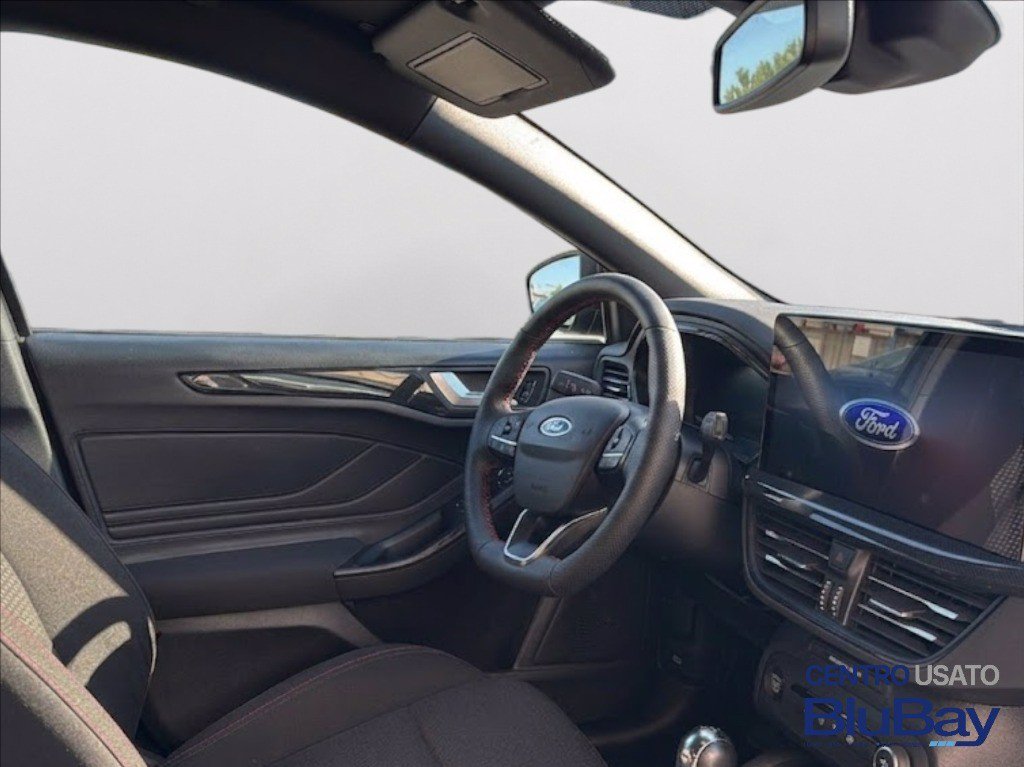 FORD Focus 1.0t ecoboost h st-line x 125cv