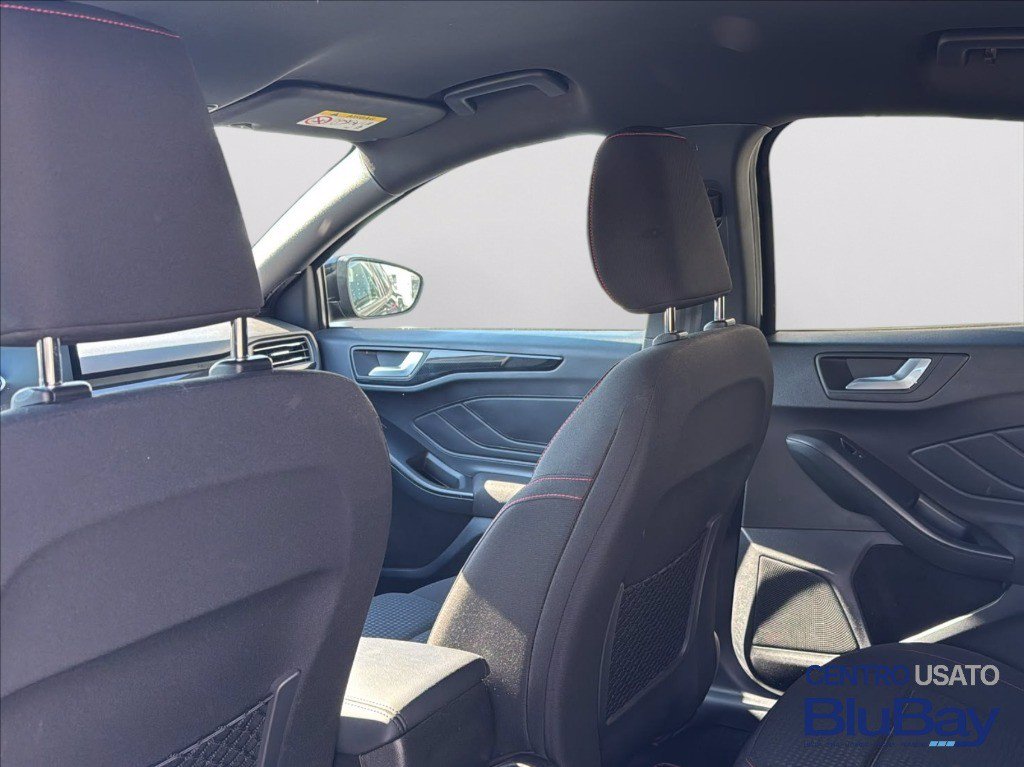 FORD Focus 1.0t ecoboost h st-line x 125cv